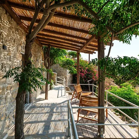 Trinitas Mare Psarou Apartament Psarrou
