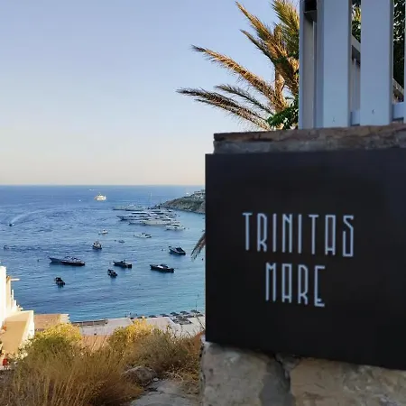 Trinitas Mare Psarou Psarrou