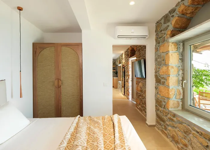 Trinitas Mare Psarou Appartement *